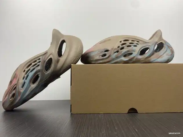 Runner Yeezy Foam Adidas GY3969 0619